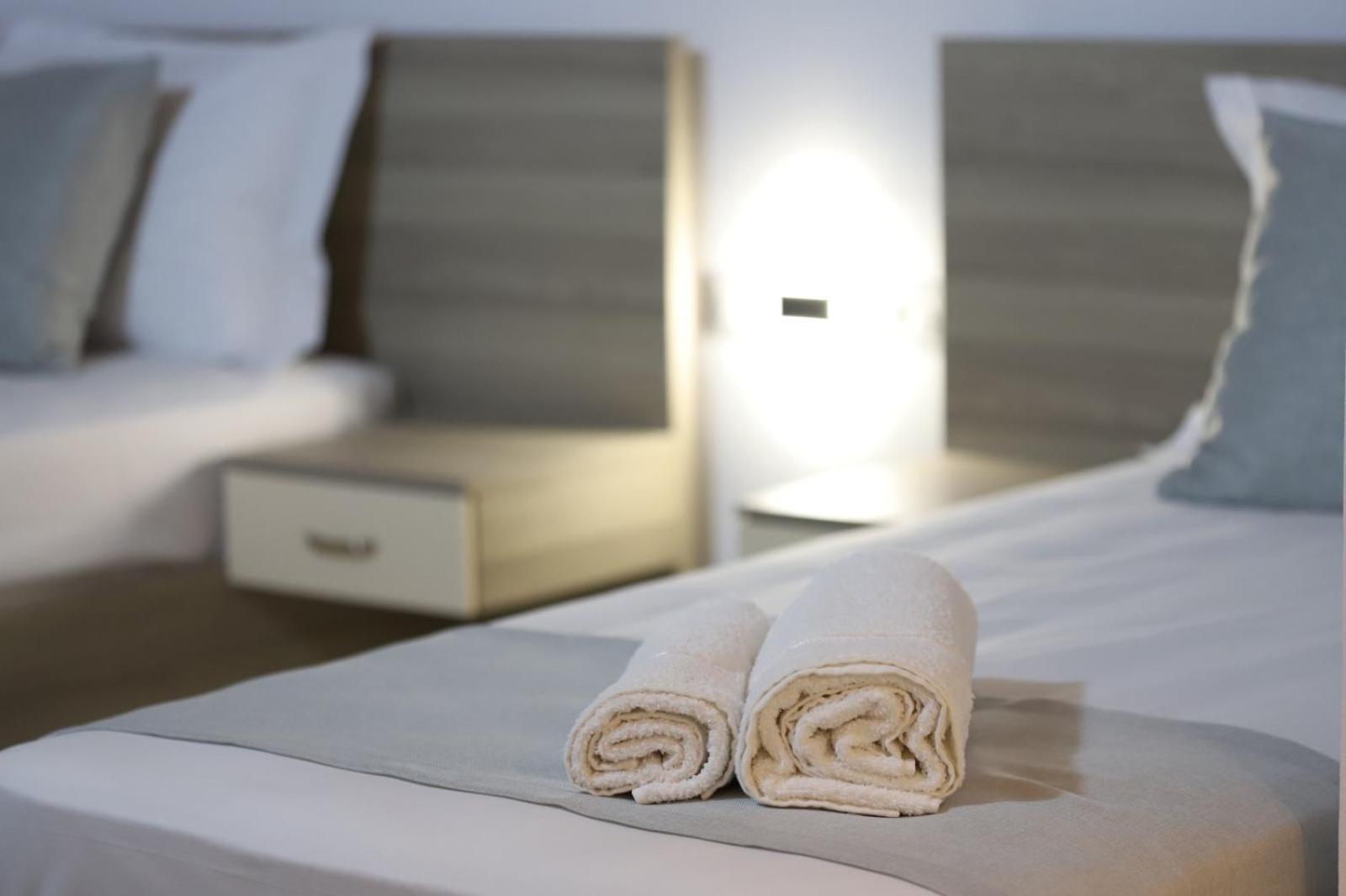Guesthouse Kazazi Берат Екстериор снимка